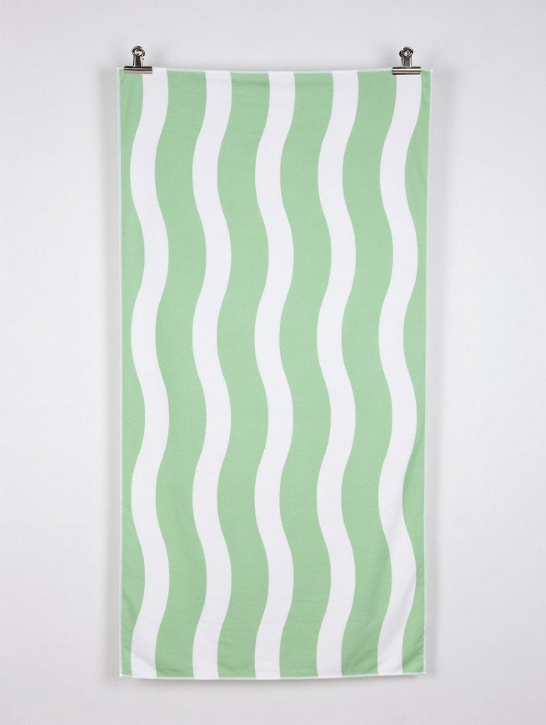 Wavy Stripe Beach Towel | 5 Colours | 152CM × 71CM