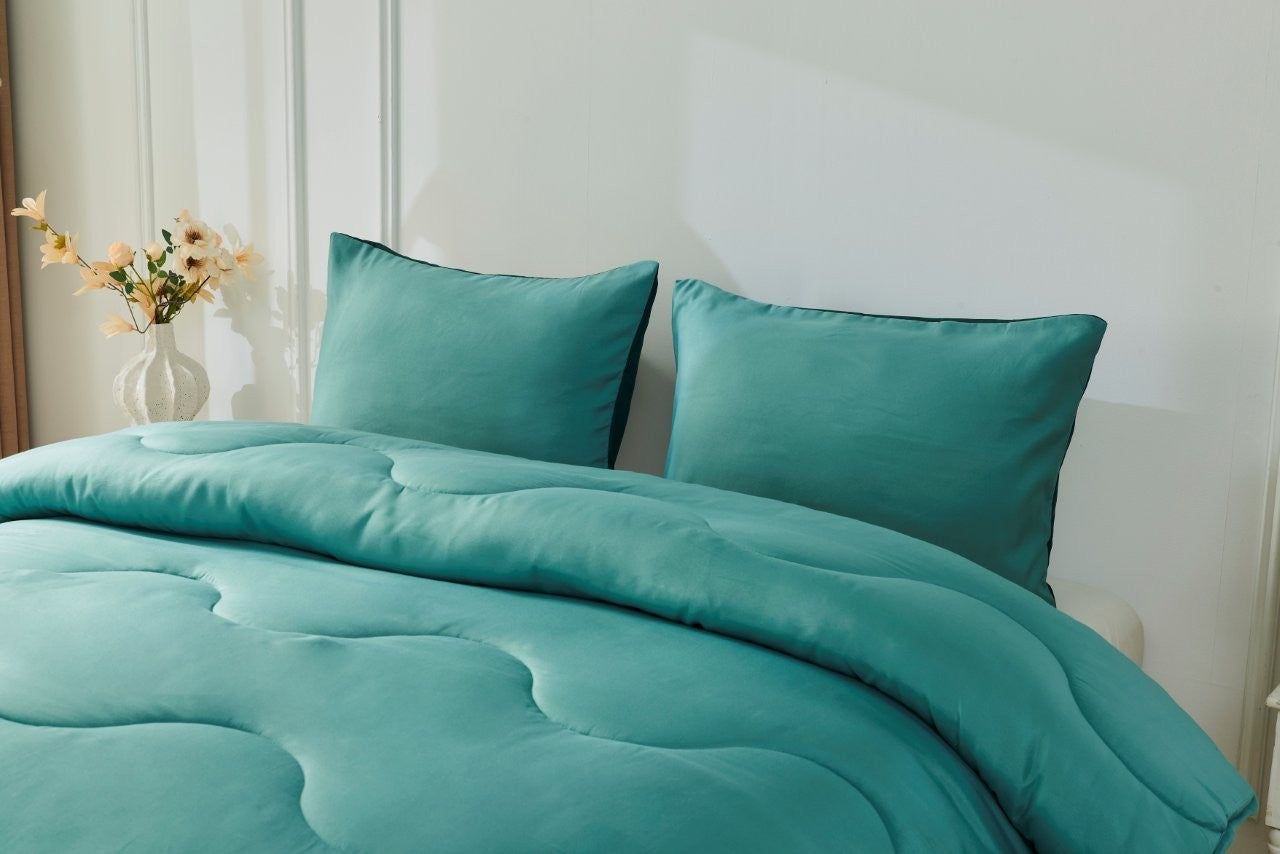 Green / Dark Green Coverless Duvet & Pillowcases Set | TOG 10.5