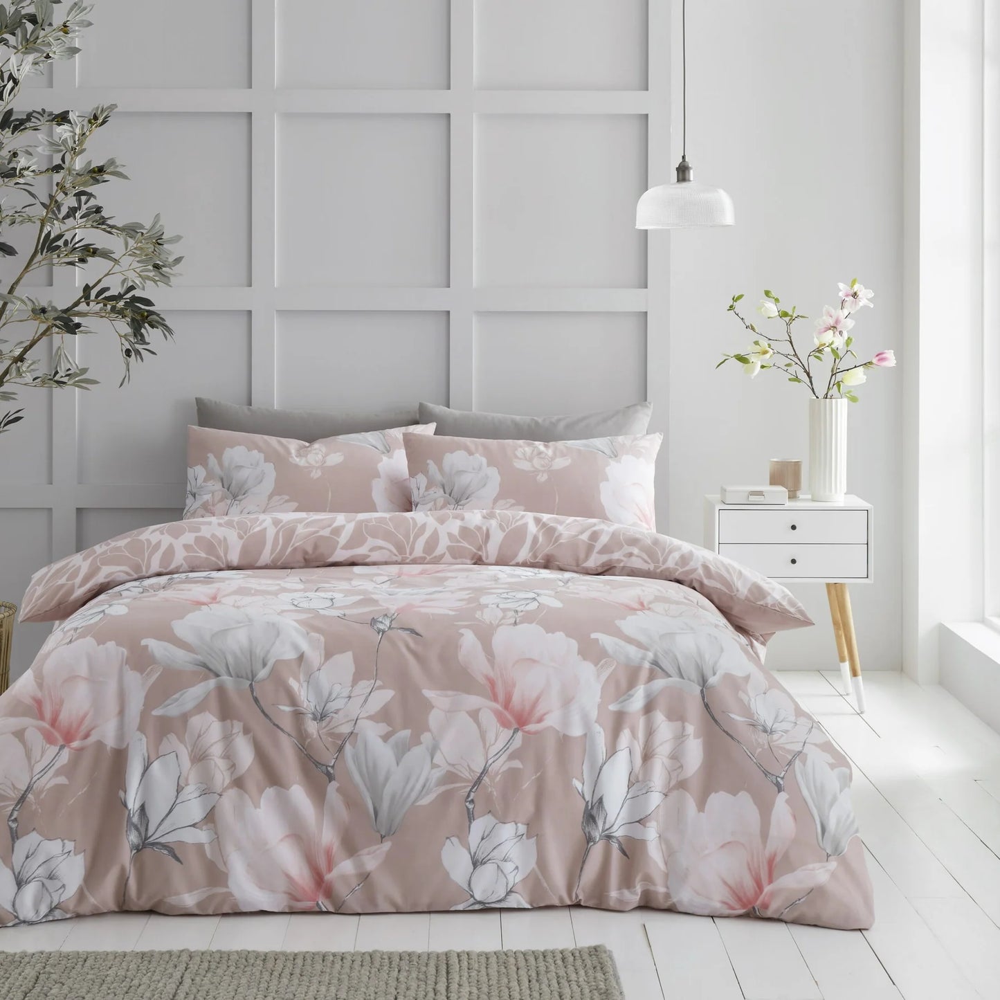 Magnolia Dreams Printed Duvet Cover Set | 2 Colours