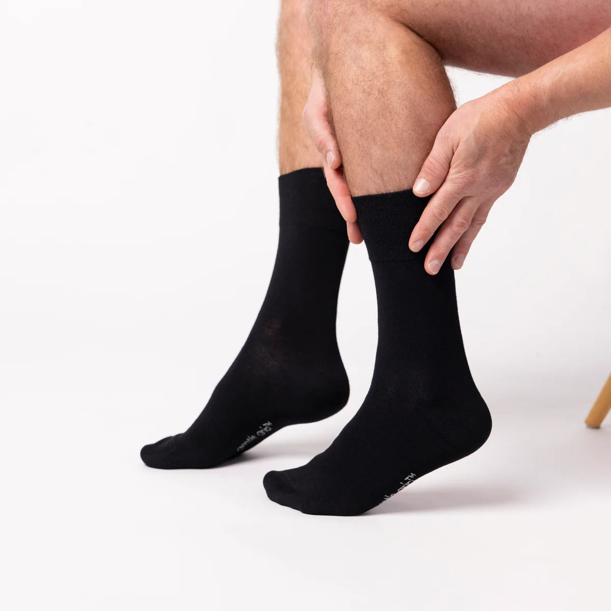 Men’s Gentle Grip Black Cotton Rich Socks