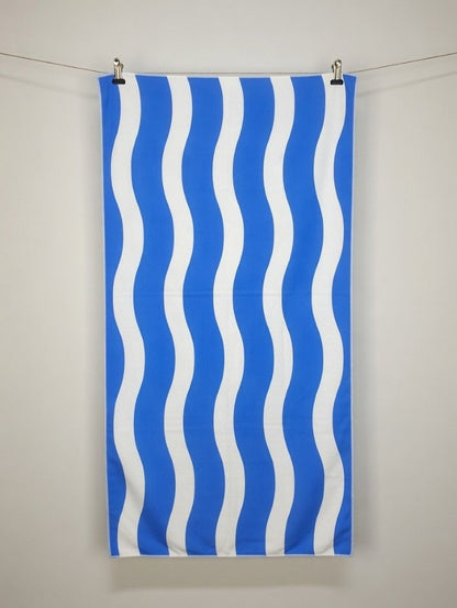 Wavy Stripe Beach Towel | 5 Colours | 152CM × 71CM