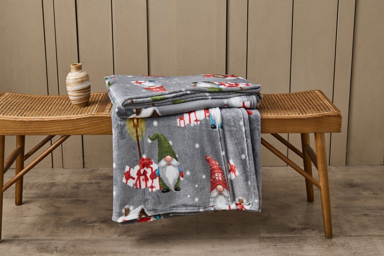 Cosy Gonks Xmas Flannel Sherpa Throw