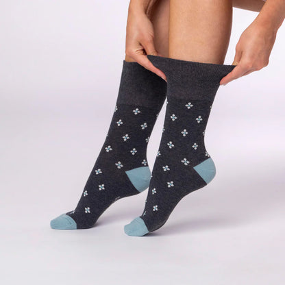 Women Micro Pattern Gentle Grip Cotton Rich Socks