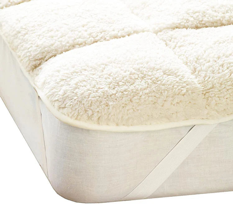 Sherpa teddy mattress topper enhancer